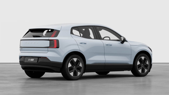 Volvo EX30 200kW P5 Core 51kWh 5dr Auto Electric Estate - Image 3